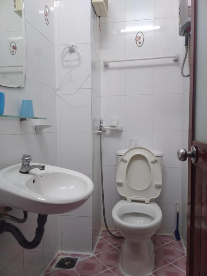 Guest House Uttrang Ho Chi Minh-Byen Eksteriør billede